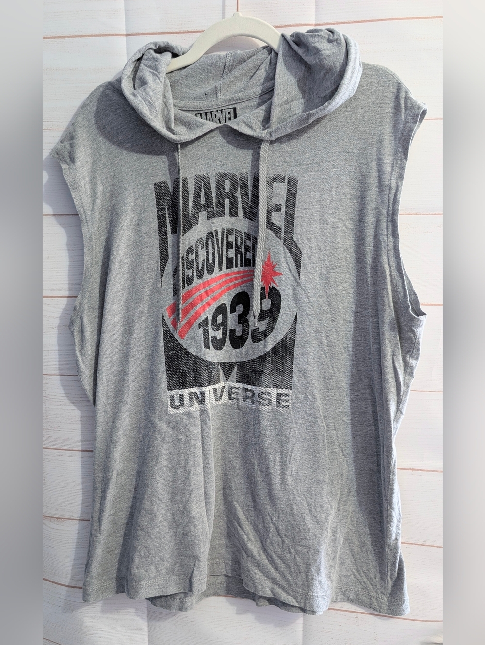 Guc Marvel Double Sided Graphic Sleeveless Hooded T-shirt Size Large